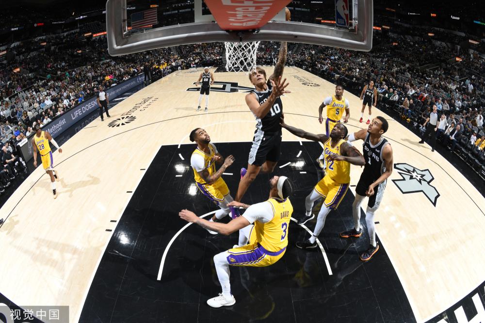 作为欧洲足 作为欧洲足